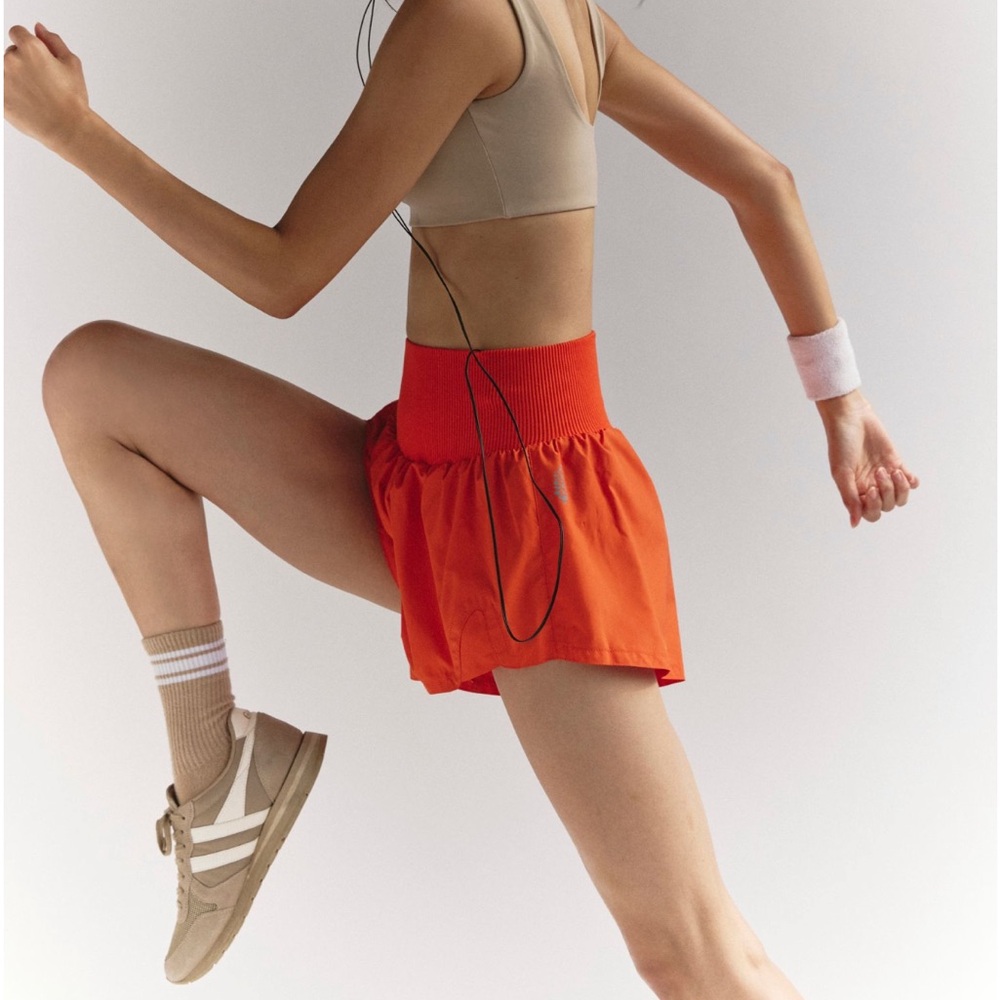 NWT Free People Women’s FP Movement Carpe Diem Shorts. Size XL. - Picture 4 of 6